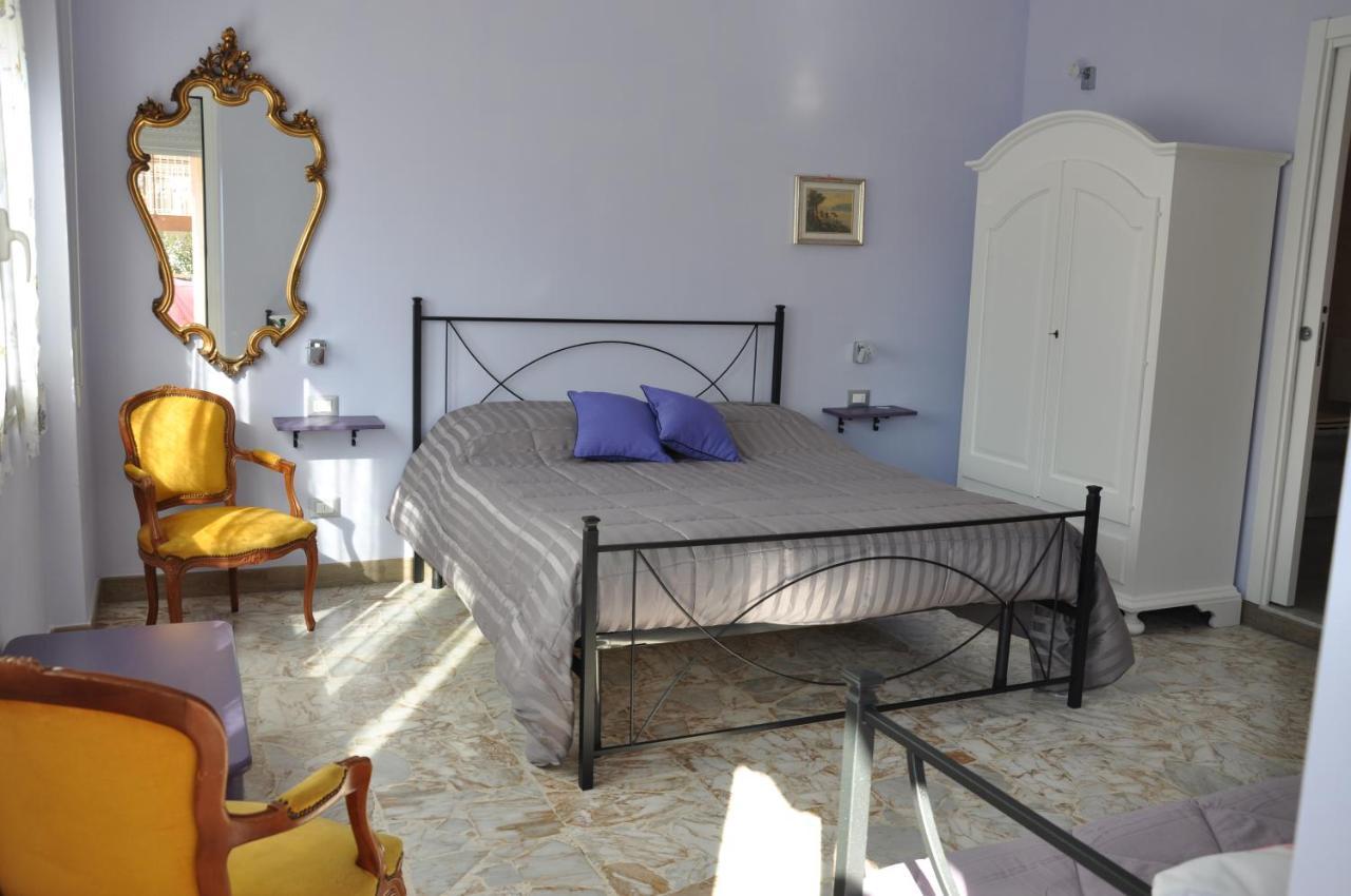 B&B Mila E Nan Borghetto Santo Spirito Eksteriør bilde